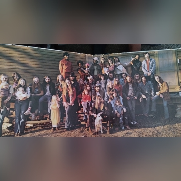 Allman Brothers "Brothers & Sisters" Vinyl Record - Picture 5 of 5